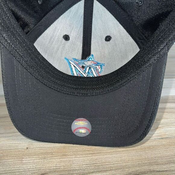 Miami Marlins '47 Black Team Logo Clean Up Adjustable Hat Team MLB Official Lice - Picture 5 of 6